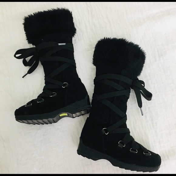 NWT Kenneth Cole Reaction Baby Girl Suede Boots - Picture 4 of 8